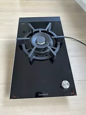 £90 • Buy Siemens ER3A6AB70 Black Domino Ceramic Gas Hob