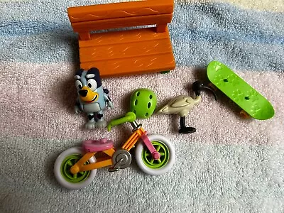 2021 BLUEY'S BIKE Includes Bluey A Bike & Bin Chicken Helmet Bench Age 3+ • $14.99