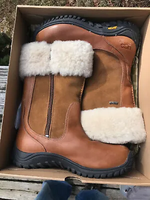 Womens Ugg Boots Size 9 Chestnut • $50