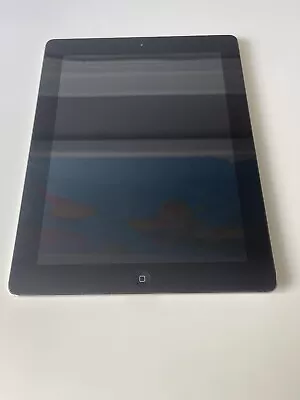 Apple IPad 2 - 16GB - Wi-Fi - 9.7in - Black • £27.50