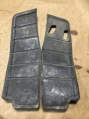 John Deere 325 335 345 355D Foot Mats LH RH M116487 M116488 • $40