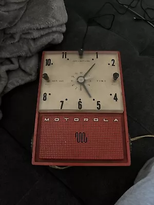 Vintage Motorola Clock/radio Model 52CW4 Red. Tested Clock Works  • $105