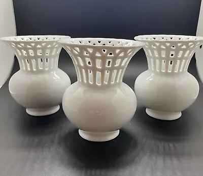 Bridal White Vase Lace Mikasa 4    3 Units  • $32.99