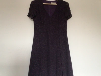 £25 • Buy Beautiful Kew Vintage Dress Size10