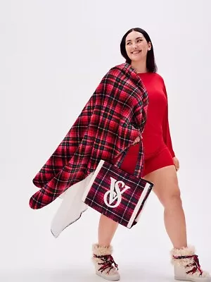 $29.99 • Buy NEW VICTORIA'S SECRET Pink Tote & Blanket Red Plaid Holiday VS LOGO