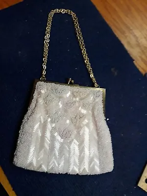 Beautiful Vintage 1920's Art Deco Beaded Mesh Purse. Made In British Hong Kong.  • $65