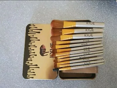 $19 • Buy Kylie Jenner Makeup Brush 