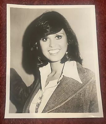 VINTAGE MARIE OSMOND / 8 X 10 BLACK & WHITE PHOTOGRAPH / 1980s • $4.99