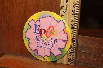 Vintage Walt Disney Button Pin Back Epcot 1999 International Flower Garden Fest • $7