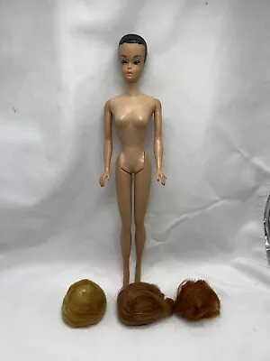 Vintage 1960s FASHION QUEEN Barbie Doll Nude With 3 Wigs Missing Finger • $41.99