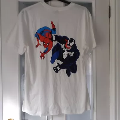 New Mens  Marvel Venom And Spiderman White T- Shirt. Size L. • £4.99