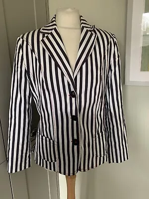 Lebek Navy Striped Blazer Size 14 • £14.99