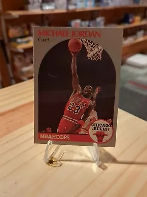 1990-91 NBA Hoops - #65 Michael Jordan Chicago Bulls • $3