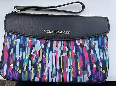 Vera Bradley Wristlet • $20