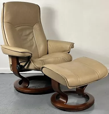 Ekornes Stressless Sand Leather Swivel Recliner Chair Ottoman Medium  Governor  • $1395