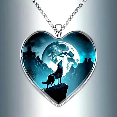Fashion Charm Heart Roaring Wolf Under The Moon Pattern Pendant Necklace Gift • $12.98