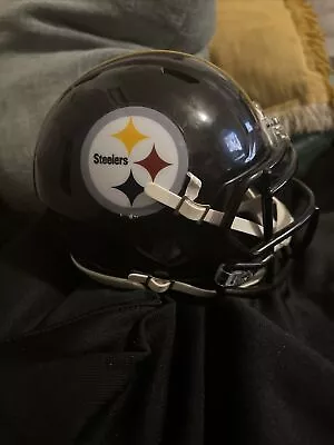 Pittsburgh Steelers Speed Riddell Football Mini Helmet (Ripped Ear Flap) • $15