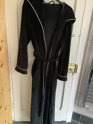 Ladies Hooded Velour M&S Long Dressing Gown Size8-1 • £8.50