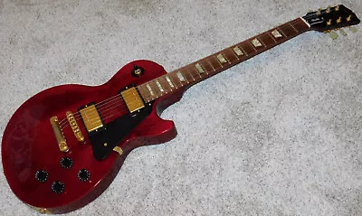 Gibson Les Paul Studio 2008 Wine Red • $999