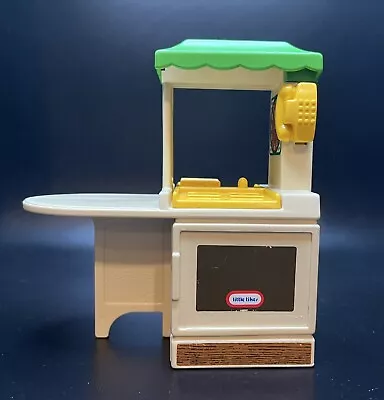 Vintage Little Tikes Dollhouse Accessory PARTY KITCHEN W Phone Oven Clock Green • $8