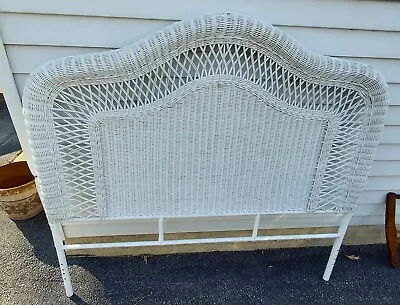 Vintage Queen Size Wicker Bed Headboard White 60  X 54  Great Condition • $49.90