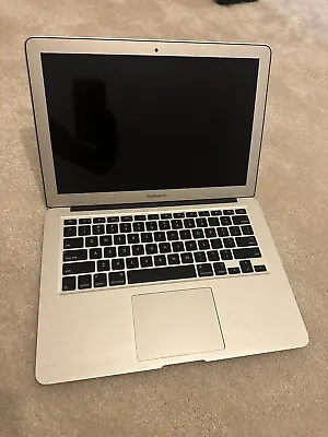 Apple MacBook Air A1466 13  Core I5 1.60Ghz 4GB 128GB SSD OSX (Used & Working) • £21