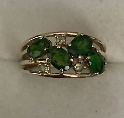 9ct Gold Diopside & Peridot Ring - Size M • $421.52