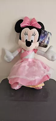 Disney World Vintage Minnie Mouse Princess Plush With Commerative Coin On Foot  • £14.99