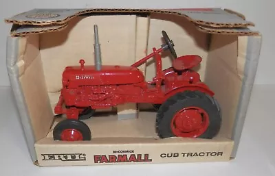 Vintage Ertl 1:16 McCormick Farmall Cub Tractor #689 SPECIAL EDITION • $49.99