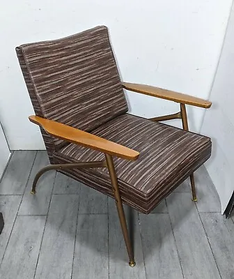 Vintage Mid Century Modern Atomic Retro Vinyl & Metal Lounge Z Chair Wood Arms • $450