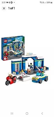 LEGO CITY  |   Police Station Chase (60370) • $39