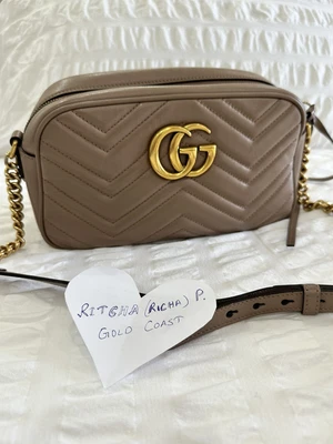 $1700 • Buy Gucci Marmont GG Small Crossbody Camera Bag