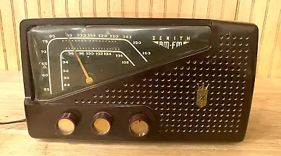 Vintage 1954 Zenith Tube Radio AM FM Model L721 Bakelite Case Radio Works Great • $118.26