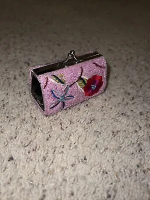 Chinese Beaded Clasp Coin Purse • $5