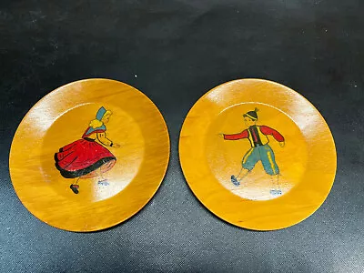 VINTAGE DUTCH BOY & GIRL IN FOLK DRESS DESIGN 8  Wood Plates • $4.95