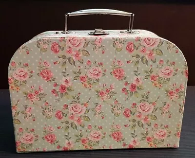£8.49 • Buy The Works 'Paper Place' Green Vintage Rose Design Decorative Suitcase Box
