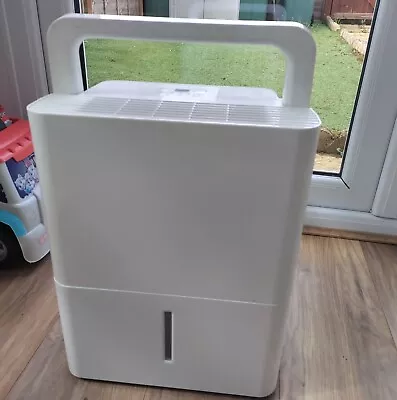 Dehumidifiers For Home 10l • £130