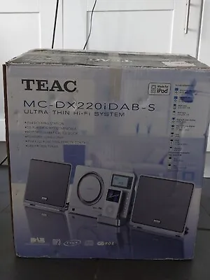 TEAC MC-DX220i DAB Micro Hifi Stereo DAB/FM Radio/CD/MP3 IPod Subwoofer Speakers • £64