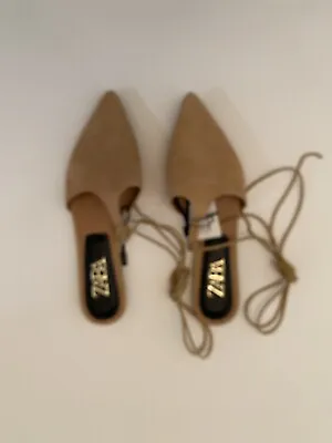 Womens Zara Straps Around Your Ankles Flat Heels Shoes Size 8 • $25