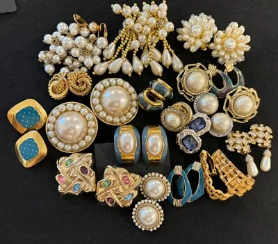 Lot Of 18 Vtg-mod Gold Tone Pearl Clip On Earrings Monet  Laurel Burch • $165