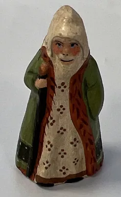 $99.99 • Buy VAILLANCOURT Folk Art - 2002 Santa Club - Miniature 1.75  Santa #79