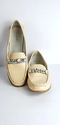 Tahari Tina Rhinestone Embellishments Loafer  Flat Women’s Moccasins Sz 7 • $44.85