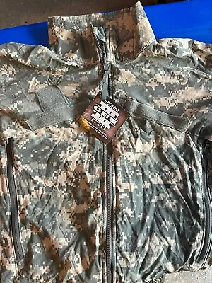 ACU Level 4 Windshirt Jacket Medium Regular - New With Tag Gen 3 ECWCS • $55