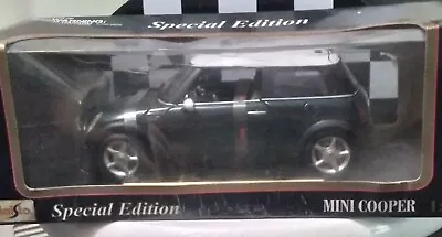 MAISTO SPECIAL EDITION MINI COOPER DIECAST CAR 1:18 ORIGINAL BOX Dark Green • $5