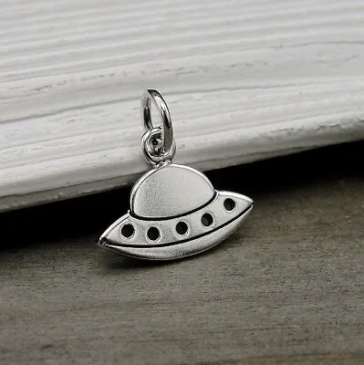 925 Sterling Silver UFO Charm - Flying Saucer Charm - Spaceship Alien Charm • $16.95