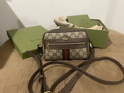 $1350 • Buy Gucci Ophidia GG  Supreme Mini Bag Very Good Condition Purchase March 2022