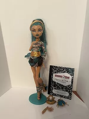 Monster High Nefera De Nile Doll -1st Wave- From Mattel 2011 • $95