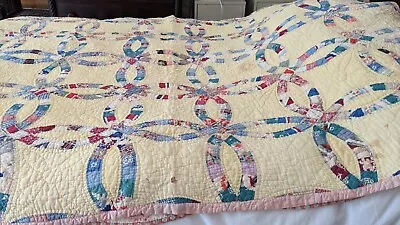Vintage Double Wedding Ring Quilt • $179.99