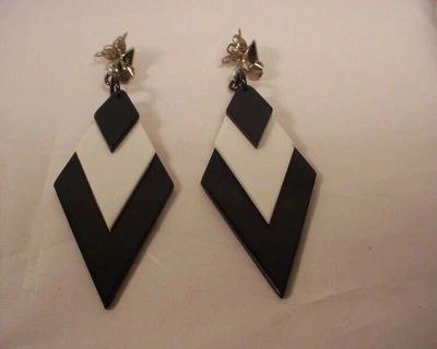 £29.50 • Buy Vintage Retro Art Deco Black And White Acrylic  Earrings 1960s #2