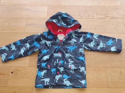 £5 • Buy Hatley Dinosaur Rain Coat. Age 5.